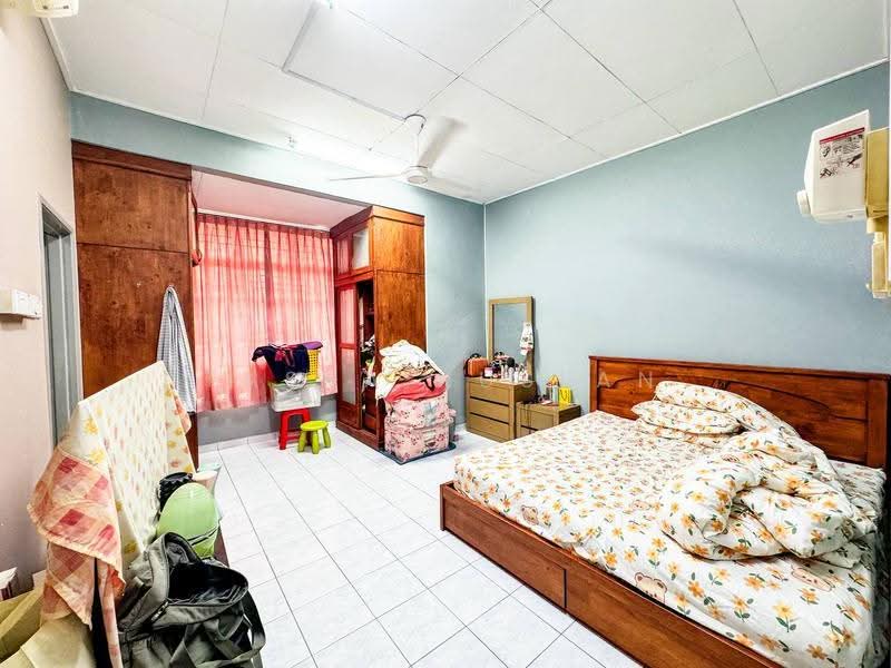 2-storey Terraced House for Sale in Desa Latania (Shah Alam) - Tasya Ruslan - PropertyGuru.com.my