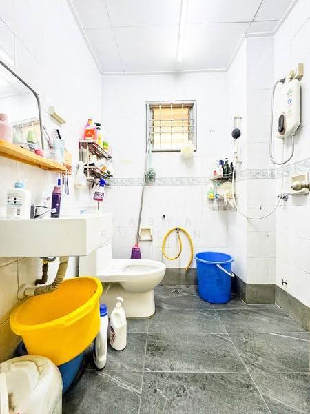 2-storey Terraced House for Sale in Desa Latania (Shah Alam) - Tasya Ruslan - PropertyGuru.com.my