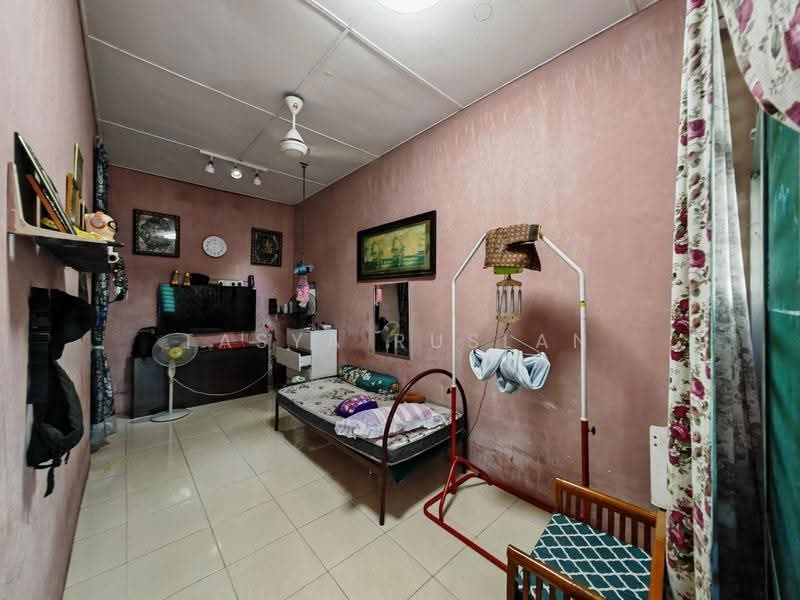 1-storey Terraced House for Sale in Kampung Lombong (Shah Alam) - Tasya Ruslan - PropertyGuru.com.my