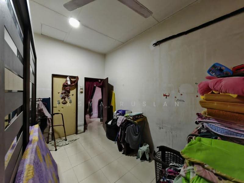 1-storey Terraced House for Sale in Kampung Lombong (Shah Alam) - Tasya Ruslan - PropertyGuru.com.my