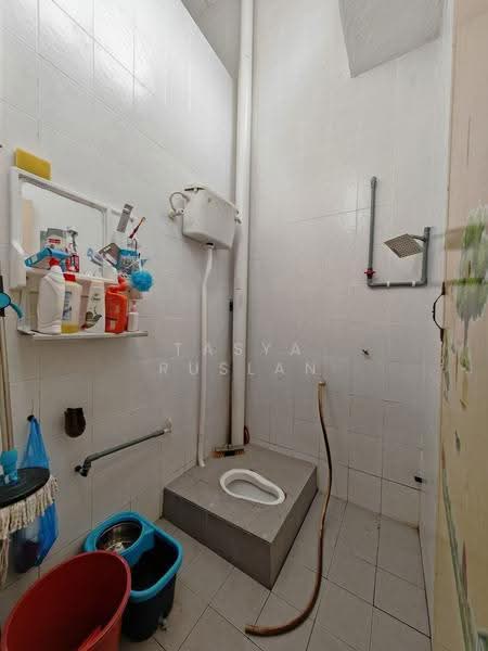 1-storey Terraced House for Sale in Kampung Lombong (Shah Alam) - Tasya Ruslan - PropertyGuru.com.my