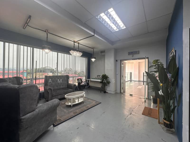 Office for Sale in Bandar Baru Bangi (Selangor) - Muhammad Ashraf . - Living Room - PropertyGuru.com.my