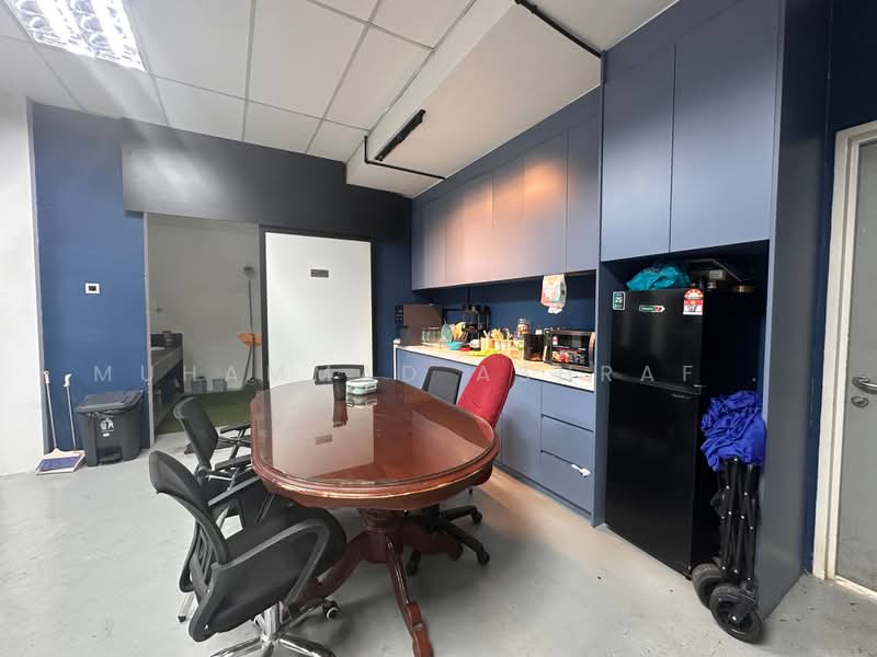 Office for Sale in Bandar Baru Bangi (Selangor) - Muhammad Ashraf . - Kitchen - PropertyGuru.com.my