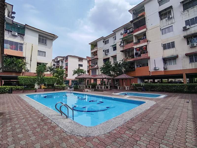 Condominium for Sale at La Villas Condominium - Tasya Ruslan - PropertyGuru.com.my