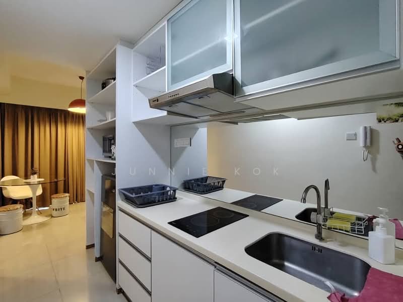 Condominium for Rent at The Peak SOHO - Junnie Kok - Kitchen - PropertyGuru.com.my