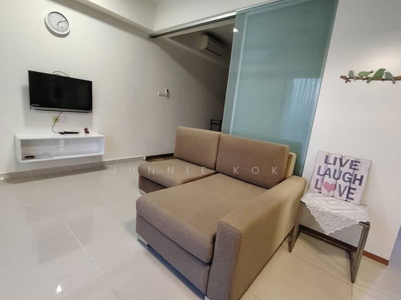Condominium for Rent at The Peak SOHO - Junnie Kok - Living Room - PropertyGuru.com.my