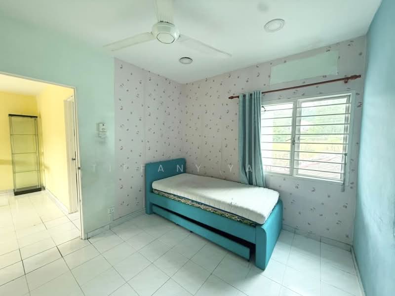 2-storey Terraced House for Sale in Taman Bukit Rawang Jaya (Rawang) - Tiffany Yang - Bedroom - PropertyGuru.com.my