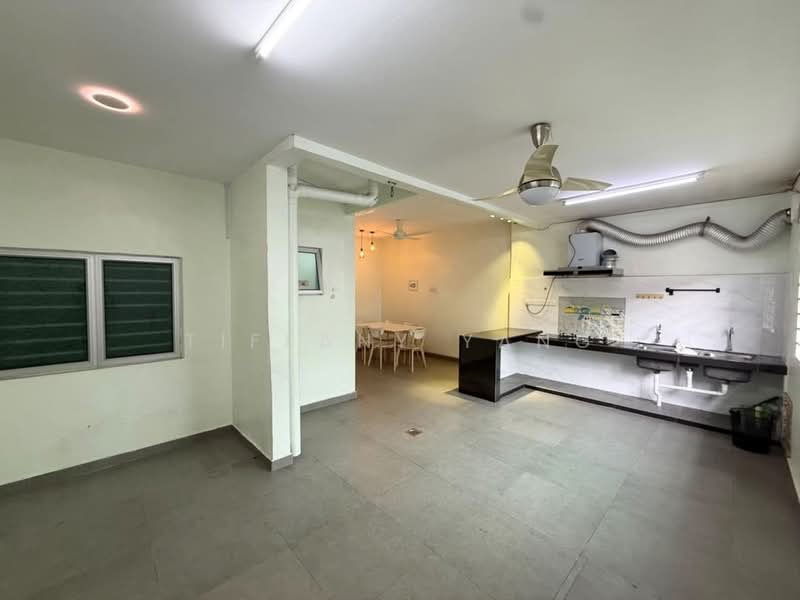2-storey Terraced House for Sale in Taman Bukit Rawang Jaya (Rawang) - Tiffany Yang - Kitchen - PropertyGuru.com.my