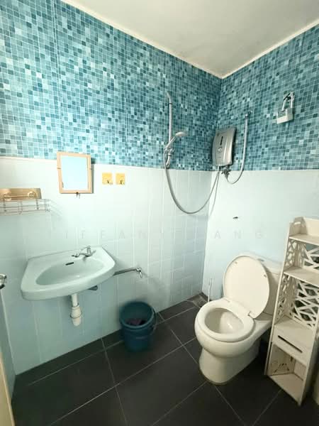 2-storey Terraced House for Sale in Taman Bukit Rawang Jaya (Rawang) - Tiffany Yang - Bilik Mandi - PropertyGuru.com.my
