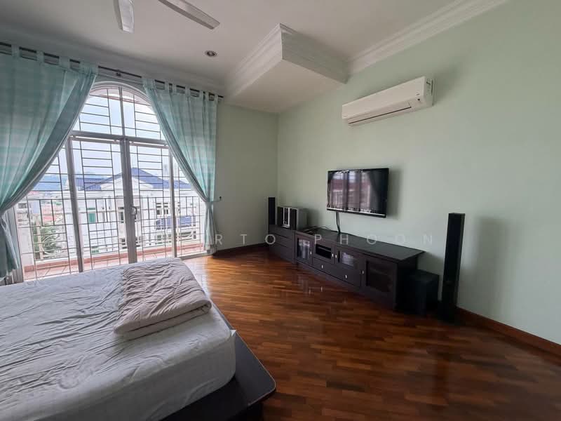 Rumah Berkembar untuk Dijual di Taman Puncak Perdana (Cheras) - Roberto Phoon - Bedroom - PropertyGuru.com.my