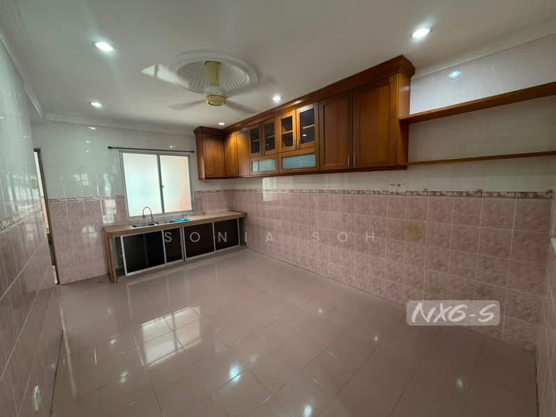 Rumah Teres 2-Tingkat untuk Disewa di Bandar Botanic (Klang) - Sonia Soh - Kitchen - PropertyGuru.com.my