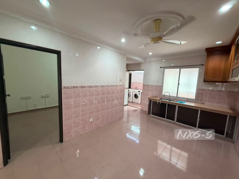 Rumah Teres 2-Tingkat untuk Disewa di Bandar Botanic (Klang) - Sonia Soh - Kitchen - PropertyGuru.com.my