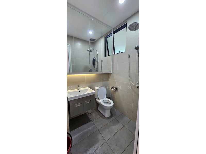 Kediaman Servis untuk Dijual di Fortune Perdana - CW Kong - Bathroom - PropertyGuru.com.my