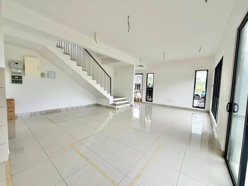 Rumah Teres 2-Tingkat untuk Dijual di Elmina (Shah Alam) - Tasya Ruslan - PropertyGuru.com.my