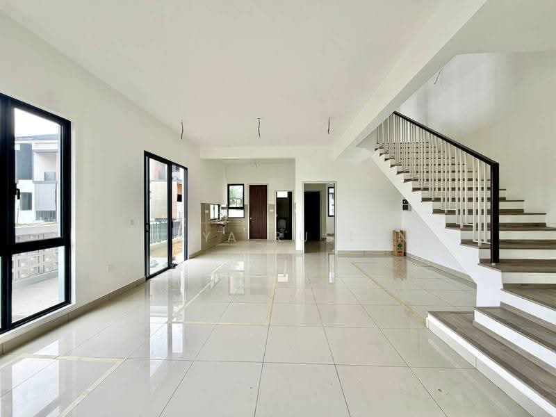Rumah Teres 2-Tingkat untuk Dijual di Elmina (Shah Alam) - Tasya Ruslan - PropertyGuru.com.my