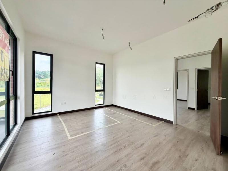 Rumah Teres 2-Tingkat untuk Dijual di Elmina (Shah Alam) - Tasya Ruslan - PropertyGuru.com.my