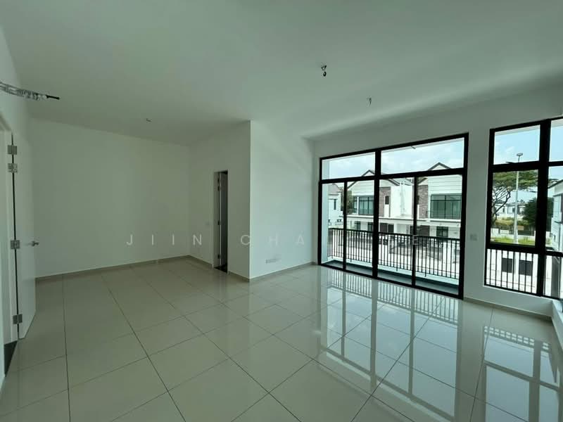 Semi-Detached House for Sale in Setia Eco Gardens (Gelang Patah) - Jiin Chai Lee - Living Room - PropertyGuru.com.my