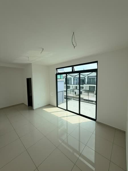 2-storey Terraced House for Sale in Taman Mount Austin (Tebrau) - Coco Lee - PropertyGuru.com.my