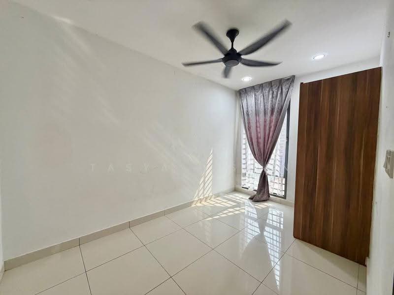 2.5-storey Terraced House for Sale in TTDI Grove (Kajang) - Tasya Ruslan - PropertyGuru.com.my