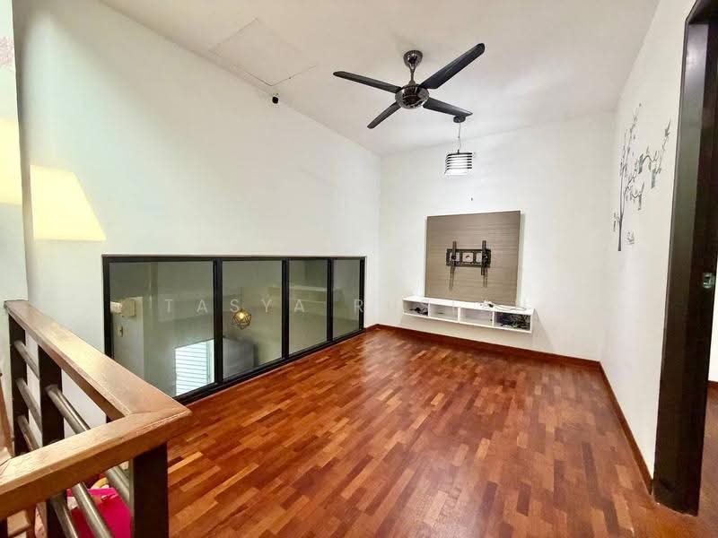 2.5-storey Terraced House for Sale in TTDI Grove (Kajang) - Tasya Ruslan - PropertyGuru.com.my