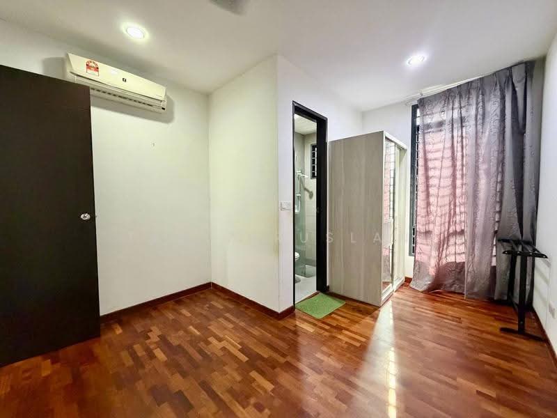 2.5-storey Terraced House for Sale in TTDI Grove (Kajang) - Tasya Ruslan - PropertyGuru.com.my