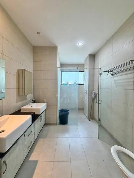 2.5-storey Terraced House for Sale in TTDI Grove (Kajang) - Tasya Ruslan - PropertyGuru.com.my