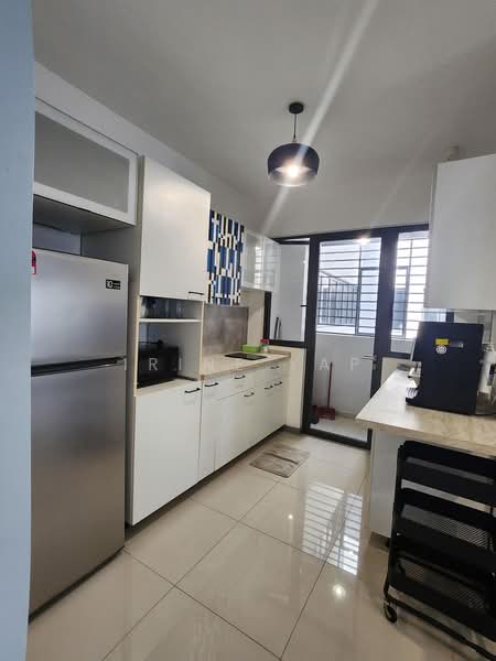 Service Residence for Rent at United Point (Residensi Berpadu) - Irine Yap - Kitchen - PropertyGuru.com.my