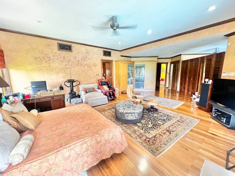 Bungalow House untuk Dijual di Tropicana (Petaling Jaya) - Azizol . - Living Room - PropertyGuru.com.my
