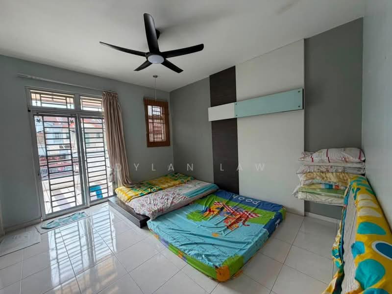 2-storey Terraced House for Sale in Taman JP Perdana (Johor Bahru) - Dylan Law - Bedroom - PropertyGuru.com.my