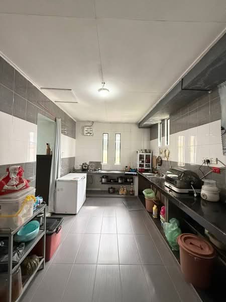 Semi-Detached House for Sale in Taman Megah Ria (Masai) - Coco Lee - Kitchen - PropertyGuru.com.my