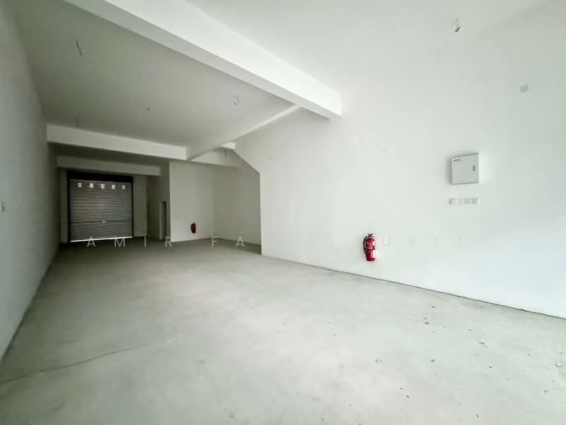 Shop / Office untuk Disewa di Bandar Dato Onn (Tebrau) - Amir Faris Rusli - Interior - PropertyGuru.com.my