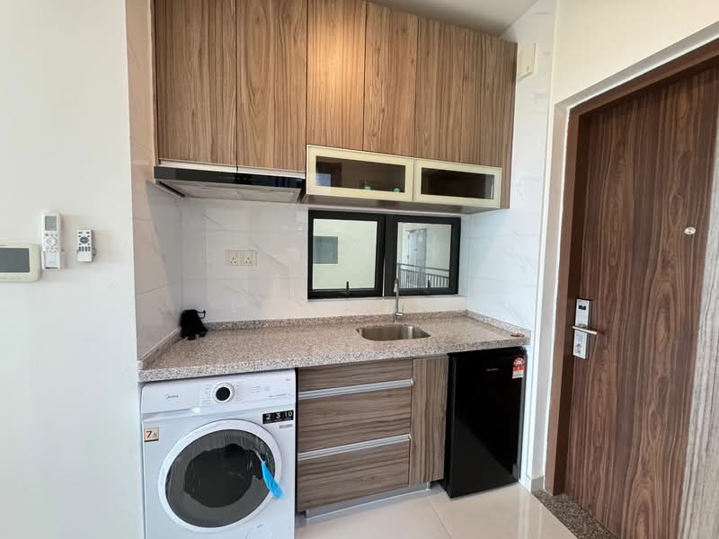Pangsapuri untuk Disewa di Starview Bay @ Forest City - Louis Ng - Kitchen - PropertyGuru.com.my