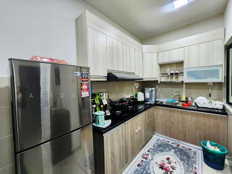 Service Residence for Sale at Residensi Alami - Rafedah Binti Abdul Aziz - Kitchen - PropertyGuru.com.my