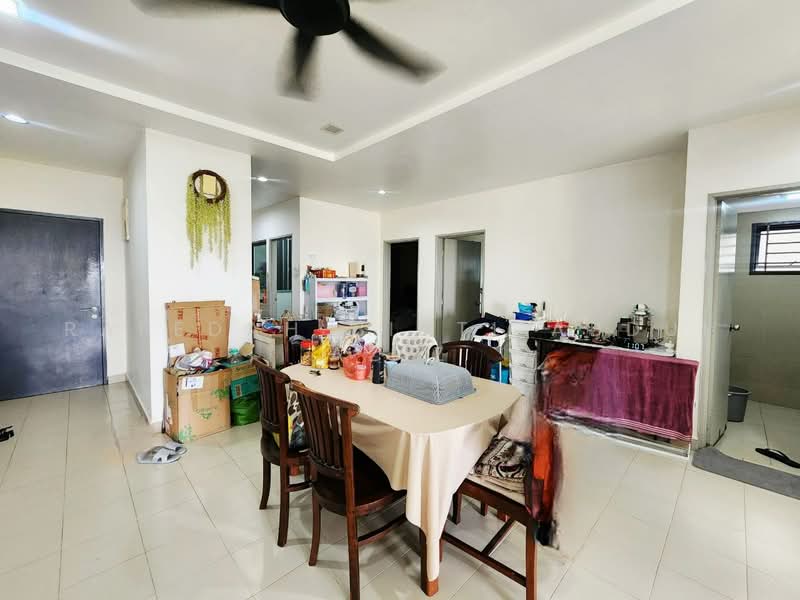 Service Residence for Sale at Residensi Alami - Rafedah Binti Abdul Aziz - Dining Room - PropertyGuru.com.my