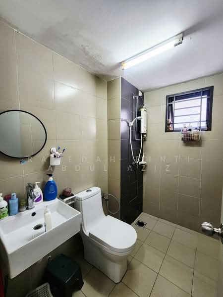 Service Residence for Sale at Residensi Alami - Rafedah Binti Abdul Aziz - Bathroom - PropertyGuru.com.my
