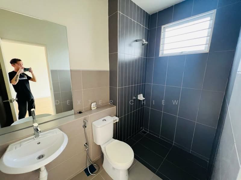Terraced House for Sale in Bandar Country Homes (Rawang) - Dexter Chiew - PropertyGuru.com.my