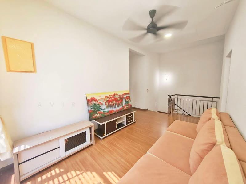 Cluster House for Sale in Bukit Indah (Iskandar Puteri (Nusajaya)) - Amir Faris Rusli - Living Room - PropertyGuru.com.my