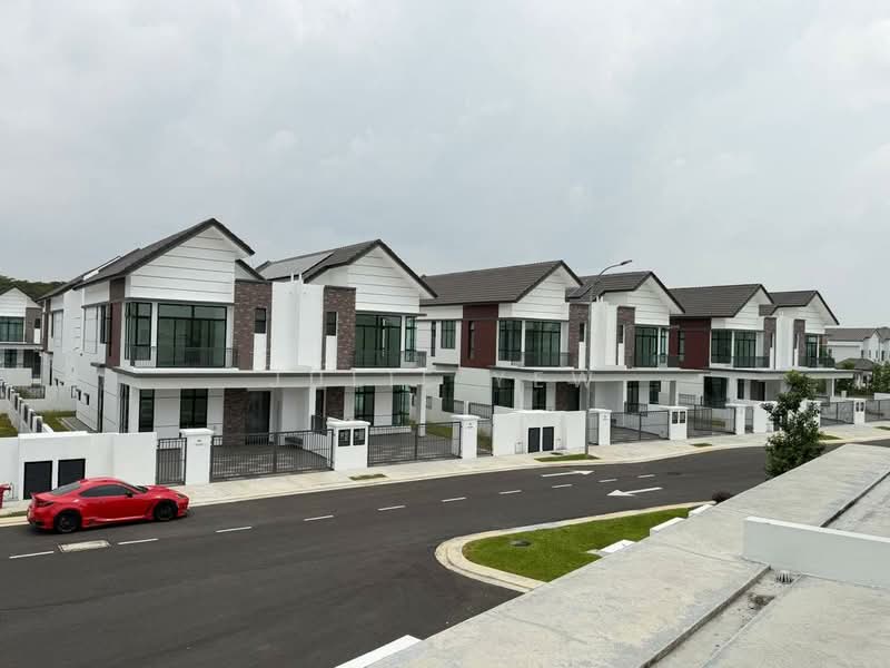 Rumah Berkembar untuk Dijual di Setia Eco Gardens (Gelang Patah) - Julie Yew - Exterior - PropertyGuru.com.my