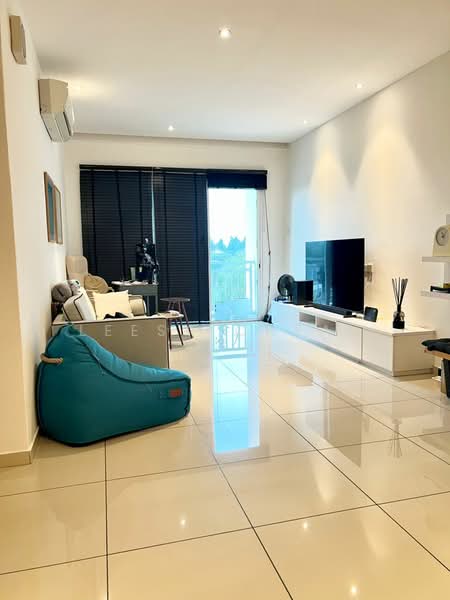 Kondominium untuk Dijual di Springs Ville (Segemal Indah) - Leesa Cheah - Living Room - PropertyGuru.com.my