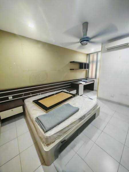 Rumah Teres 3-Tingkat untuk Dijual di Taman Seri Bukit Segambut (Batu) - James Thong - PropertyGuru.com.my