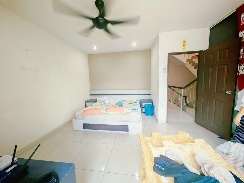 Rumah Teres 3-Tingkat untuk Dijual di Taman Seri Bukit Segambut (Batu) - James Thong - PropertyGuru.com.my