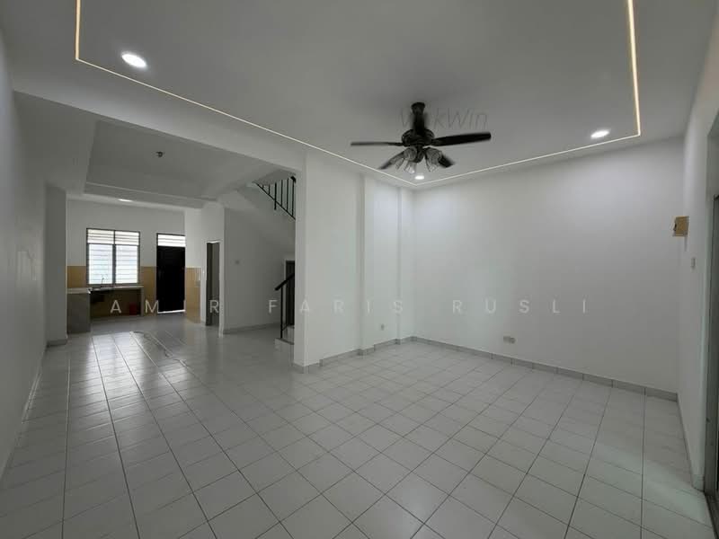 Rumah Teres 2-Tingkat untuk Dijual di Bandar Putra Jaya (Tebrau) - Amir Faris Rusli - Living Room - PropertyGuru.com.my