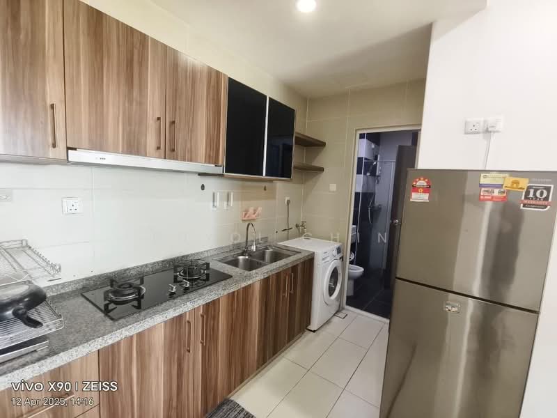 Kediaman Servis untuk Disewa di D'Secret Garden (Pangsapuri Kempas Indah) - Puyol Chin - Kitchen - PropertyGuru.com.my