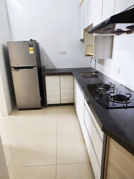 Kondominium untuk Disewa di Boulevard Condominium (BLVD) - Jerry Tan - Kitchen - PropertyGuru.com.my