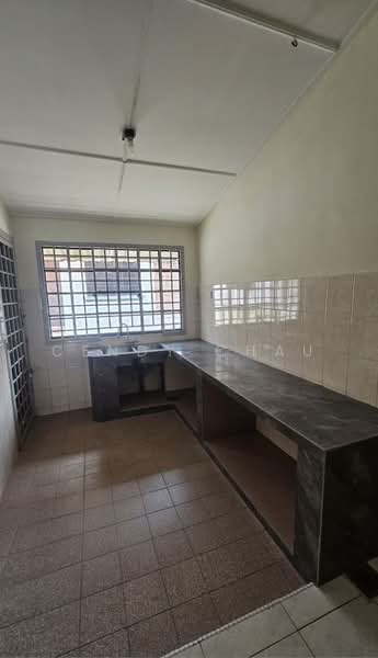 1.5-storey Terraced House for Rent in Taman Pelangi Indah (Ulu Tiram) - Cendy Chau - Kitchen - PropertyGuru.com.my