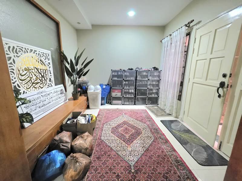2-storey Terraced House for Sale in Bukit Jelutong (Shah Alam) - Mohd Nazri Roslan - PropertyGuru.com.my