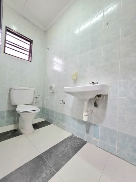 2-storey Terraced House for Sale in Bukit Jelutong (Shah Alam) - Mohd Nazri Roslan - PropertyGuru.com.my