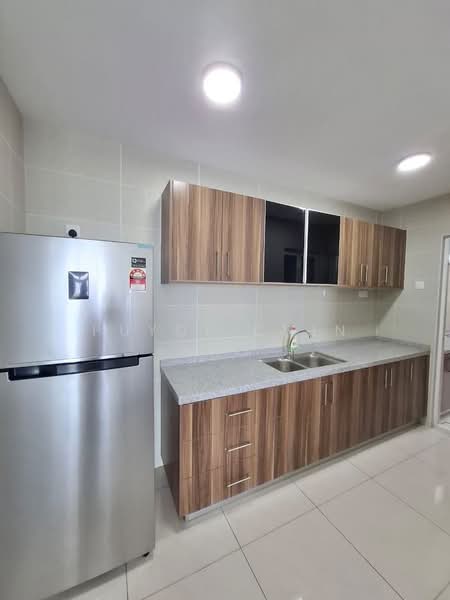 Kediaman Servis untuk Disewa di D'Secret Garden (Pangsapuri Kempas Indah) - Puyol Chin - Kitchen - PropertyGuru.com.my