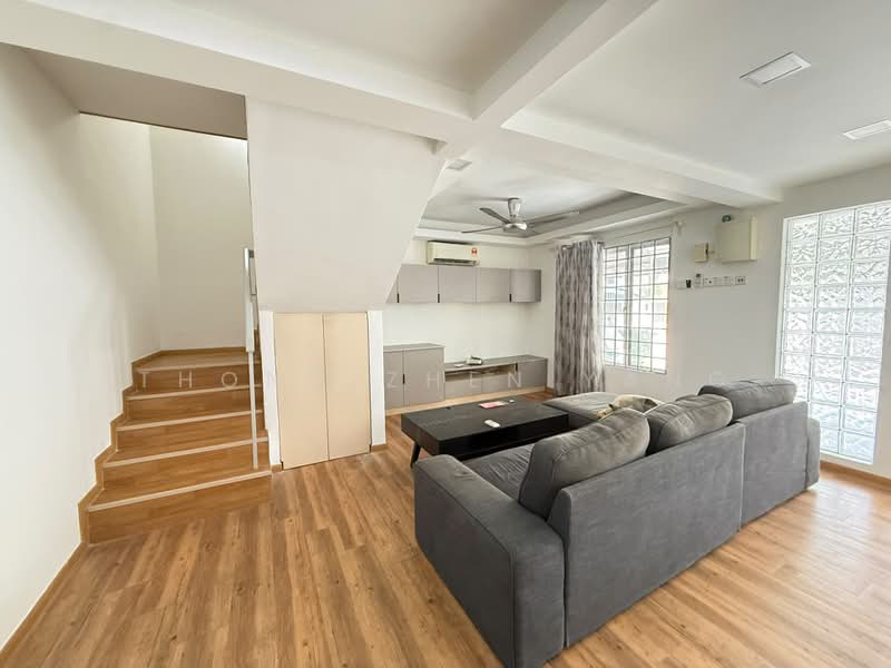 Rumah Teres 2-Tingkat untuk Disewa di Bandar Menjalara (Kuala Lumpur) - Thong Zhen Yang - Living Room - PropertyGuru.com.my