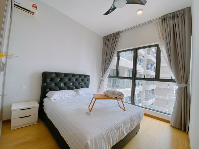 Kondominium untuk Dijual di Amberside @ Country Garden Danga Bay - Benson Chong - Bedroom - PropertyGuru.com.my